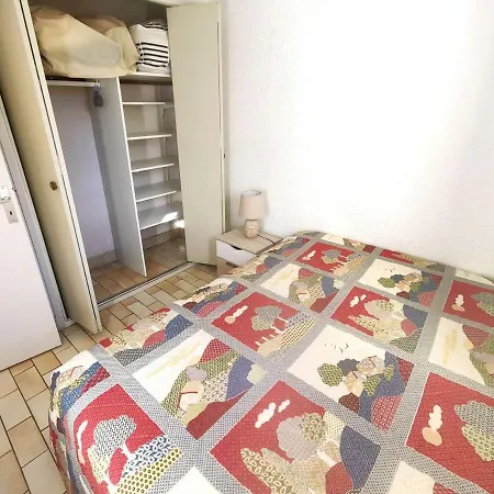 Villa Mitoyenne Calme Avec Piscine, Parking, Animaux Admis, Climatisée Pour 4 - Fr-1-607-179